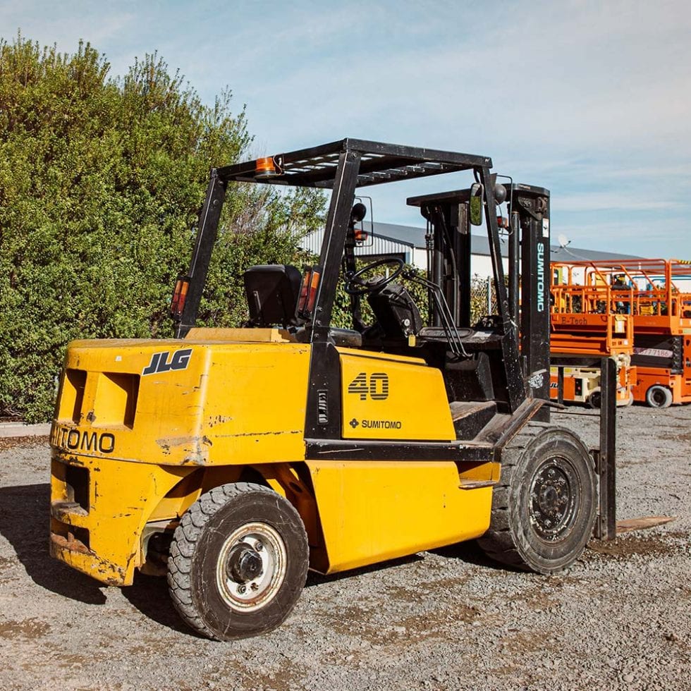 Forklift – Sumitomo 21-FD40PVII - Hawke's Bay Crane and Platform Hire